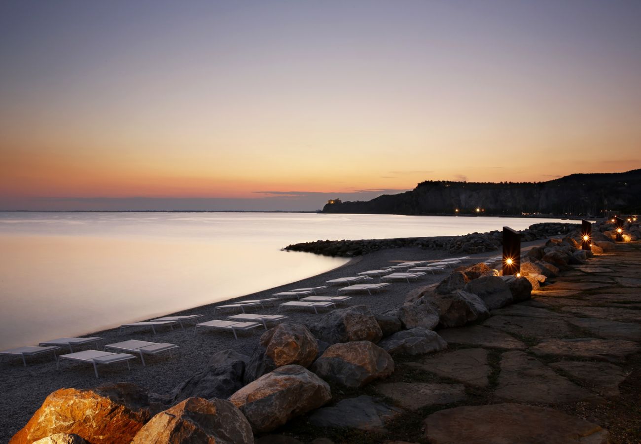 Appartamento a Duino-Aurisina - Scorcio sul mare - Portopiccolo Apartments