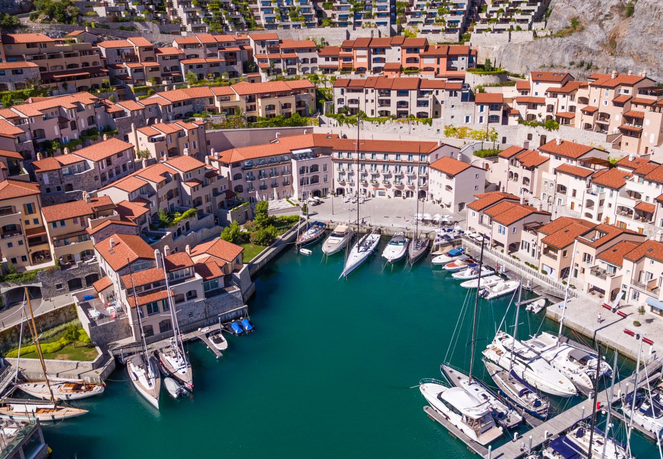 Appartamento a Duino-Aurisina - Scorcio sul mare - Portopiccolo Apartments