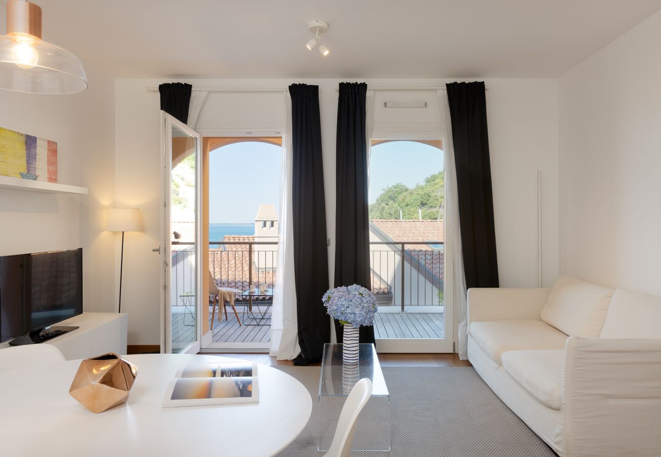 Appartamento a Duino-Aurisina - Rifugio dalla Bora - Portopiccolo Apartments