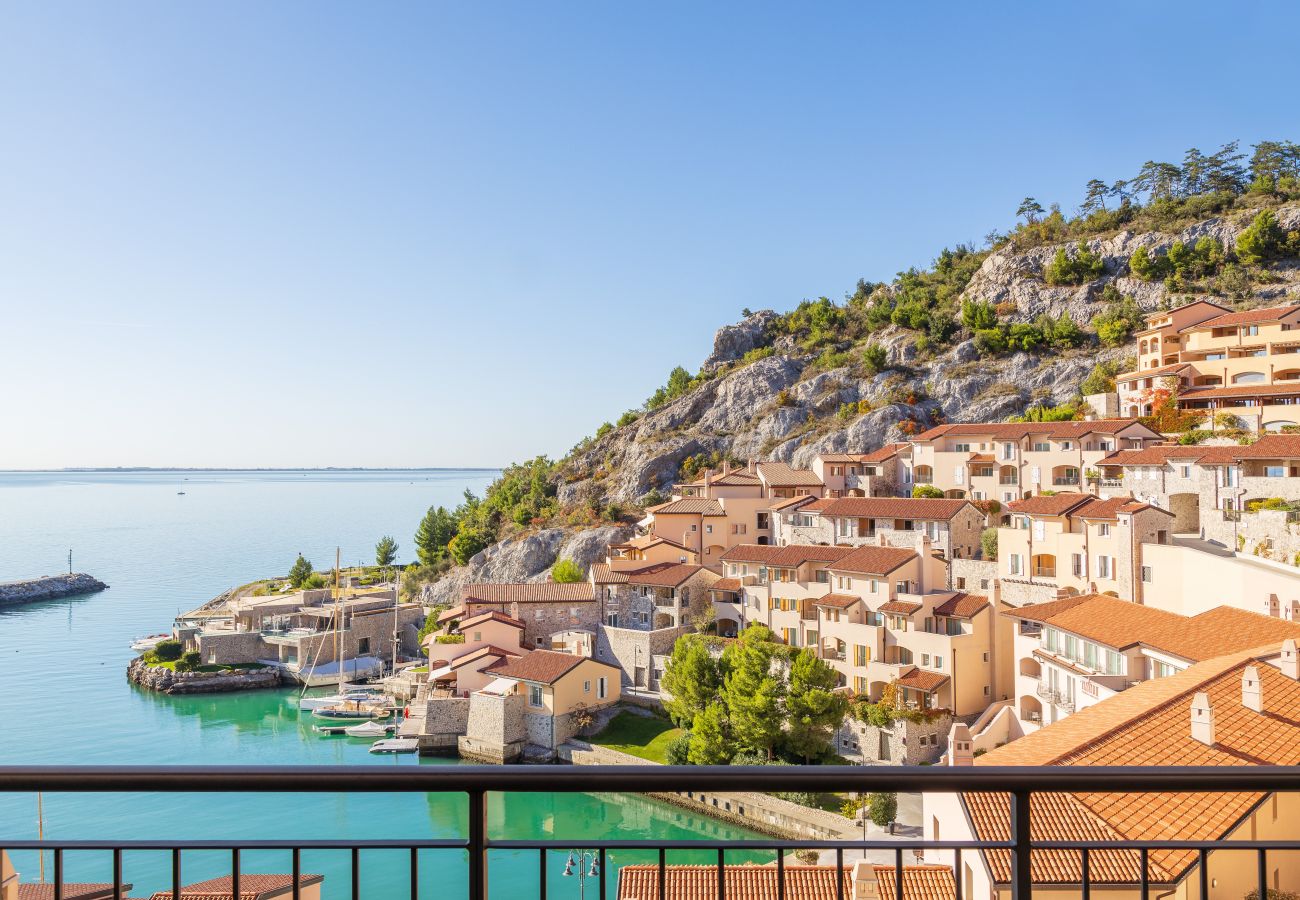 Ferienwohnung in Duino-Aurisina - Perla nel borgo-Portopiccolo Apartments