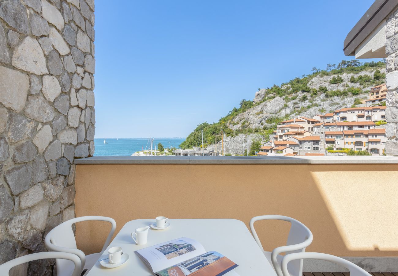 Ferienwohnung in Duino-Aurisina - Mediterranean view - Portopiccolo Apartments