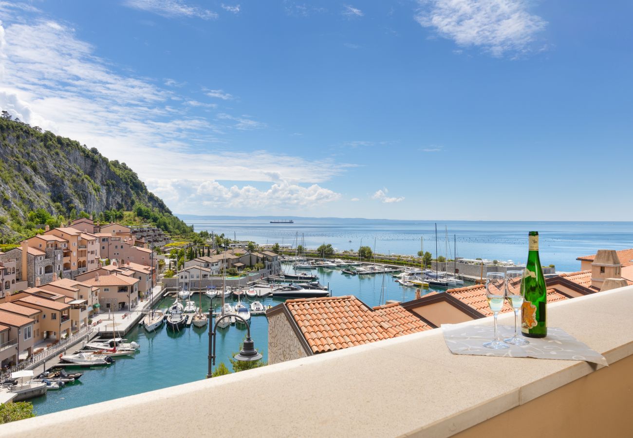 Ferienwohnung in Duino-Aurisina - Topazio nel Borgo - Portopiccolo Apartments